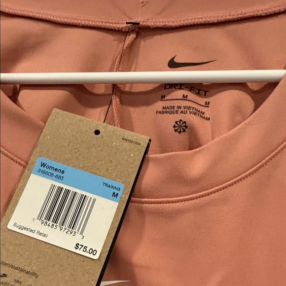NWT Nike Women's Cropped Long-Sleeve Top - Terracotta - Picture 2 of 4